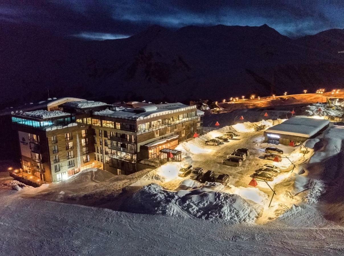 Gudauri Loft Hotel Exterior photo Aerial view of the hotel